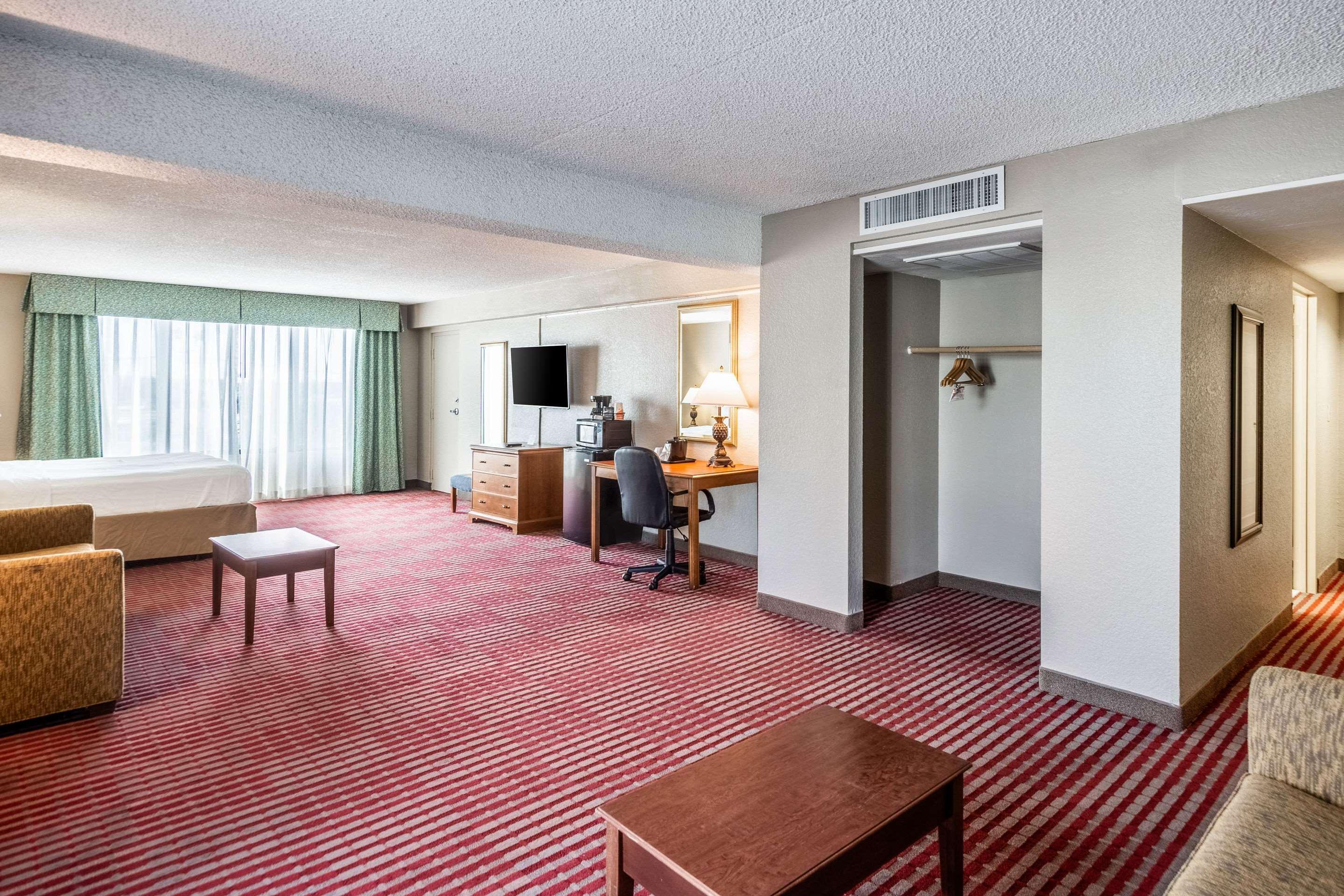 Lakeland Hotel Kültér fotó